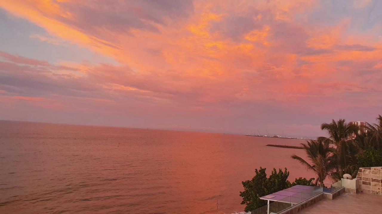 Departamento Frente Al Mar En Manta-Barbasquillo Con Espectacular Vista Apartment Exterior photo